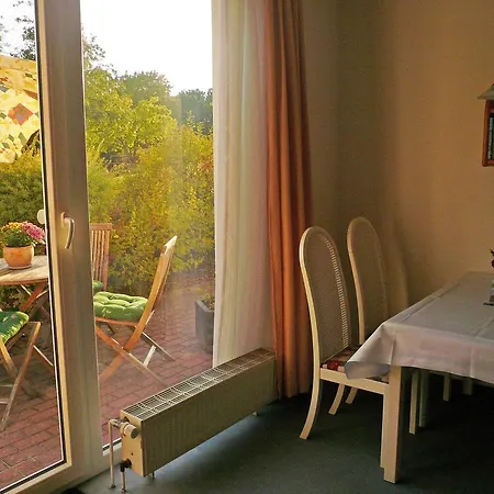 Haus Seeschwalbe * 괴렌