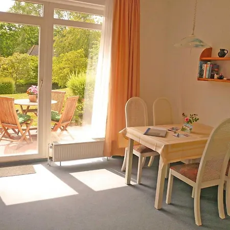 Haus Seeschwalbe * 괴렌