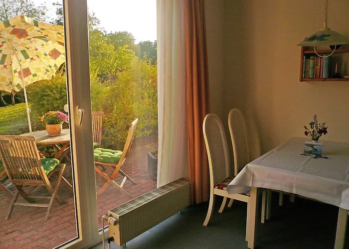 Haus Seeschwalbe * غورين
